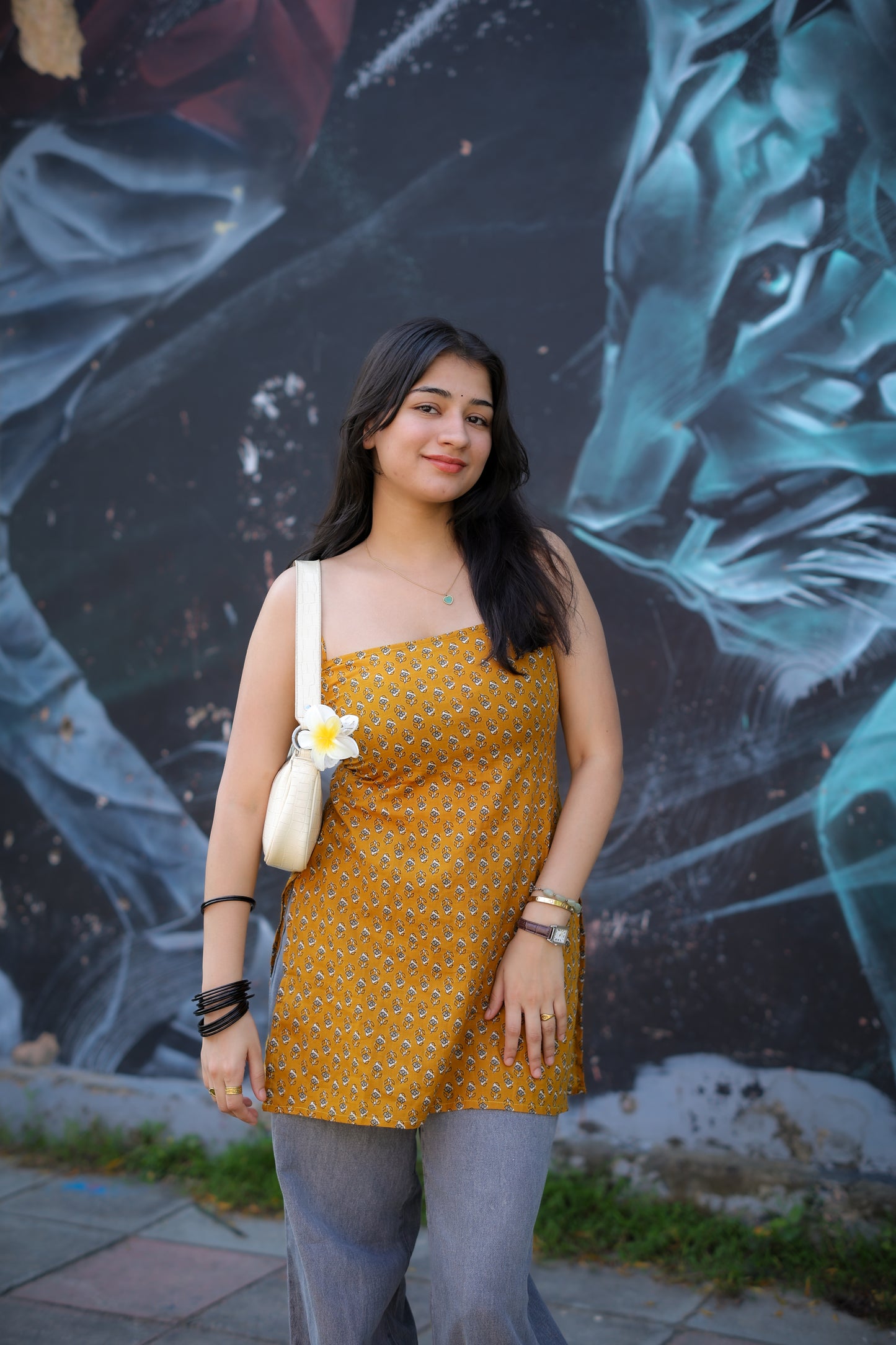 Paakhi Handblock Short Kurti