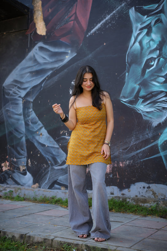 Paakhi Handblock Short Kurti