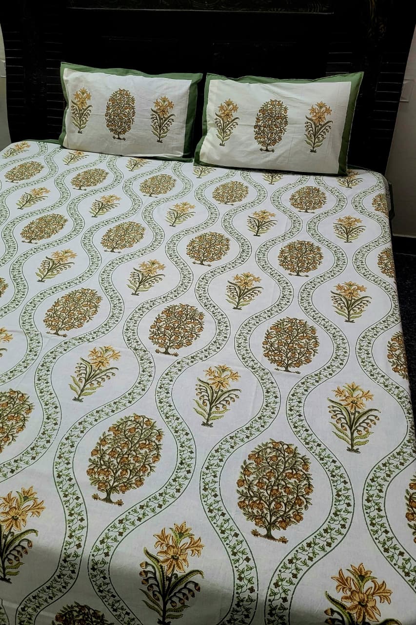 Hand Block Premium Jaipuri Printed King Size Bedsheet with 2 Pillow Cover