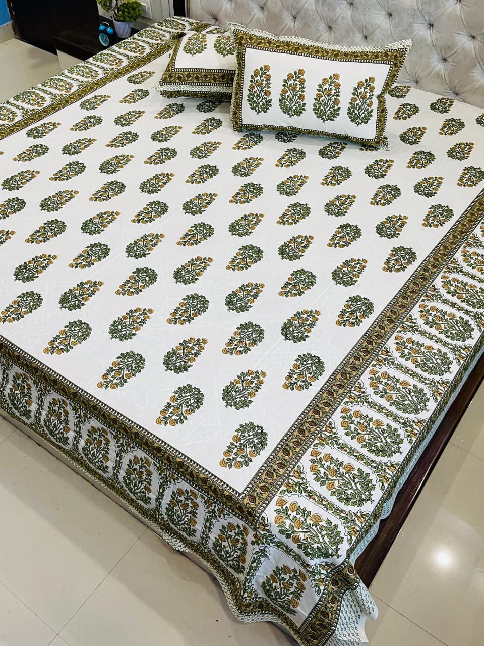 Hand Block Premium Neer Printed King Size Bedsheet with 2 Pillow Cover